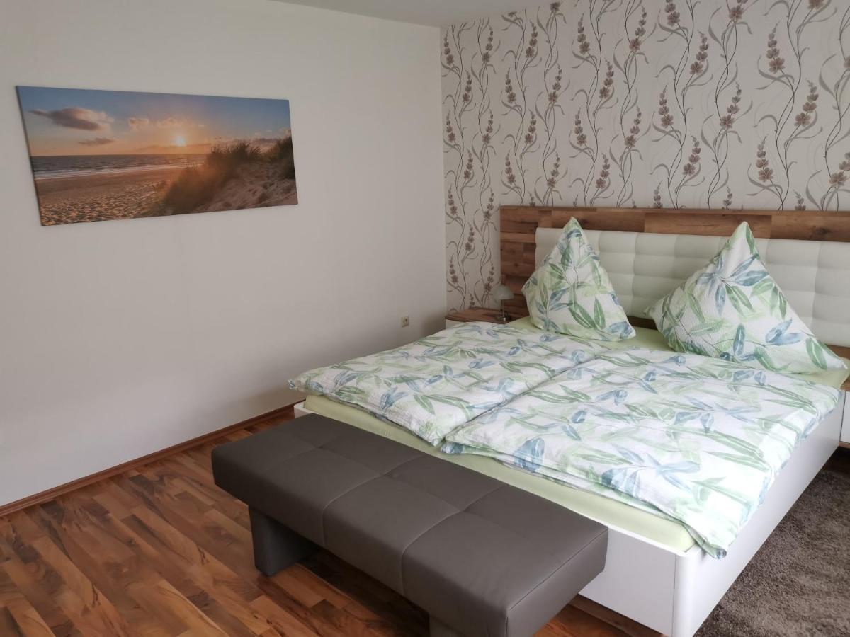 Ferienwohnung Moselblick 布鲁蒂凡科 外观 照片